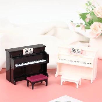 1 Takım Yeni Yaratıcı 1/12 Dollhouse Minyatür Beyaz Siyah Plastik Piyano Dışkı ile Bebek Evi Aksesuarları Çocuk Oyuncakları Hediye