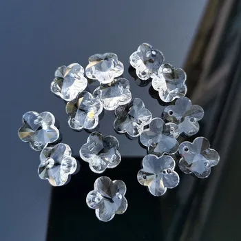 30 adet Kristal Erik Çiçeği Boncuk Cam Suncatcher Prizma Avize Kolye Parçaları Düğün Ev Dekorasyon DIY Yapma Garland