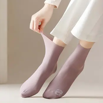 Düz Renk Dikişsiz Kadın Çorap Yaz Buz ipek tüp Çorap Herhangi Bir Kesim Kısa Çorap