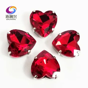 Kırmızı kalp şekli en kaliteli Cam Kristal pençe rhinestones, taş dikmek için delikli Dıy Giyim aksesuarları SWH07