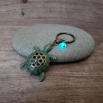 Parlayan Kaplumbağa Anahtarlık Anahtarlık Karanlık Deniz Kaplumbağası Çanta Zinciri Verdigris Patine Bronz, Kaplumbağa Sevgilisi için Hediye