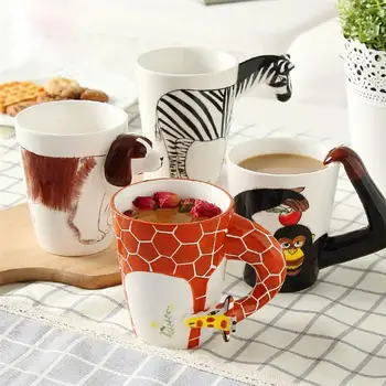 Sevimli 3D Hayvan Zürafa Şekli El Boyalı Seramik Kahve Kupalar Süt çay fincanları Karikatür Fil Yunus Penguen Sika Geyik Bardak Hediye