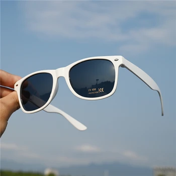 Vazrobe Beyaz Güneş Gözlüğü Kadın Erkek Klasik Tasarım Plastik güneş gözlüğü Yetişkin için Kırmızı Siyah Sarı Mor Çerçeve