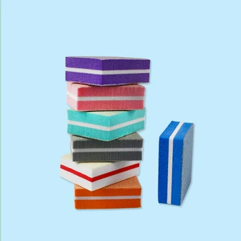 Çift taraflı Mini Lehçe Şeritler Manikür Çivi Sanat Araçları tırnak törpüsü Blokları Renkli Kare Şekli Süngerleri Tampon Pedikür Zımpara